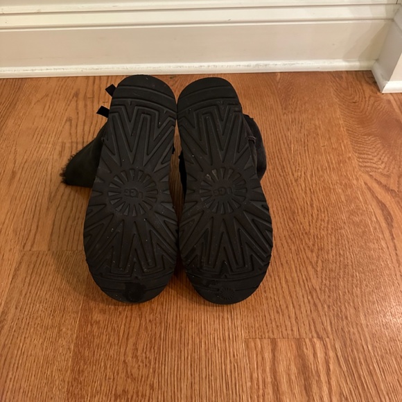Ugg boots - Picture 5 of 6